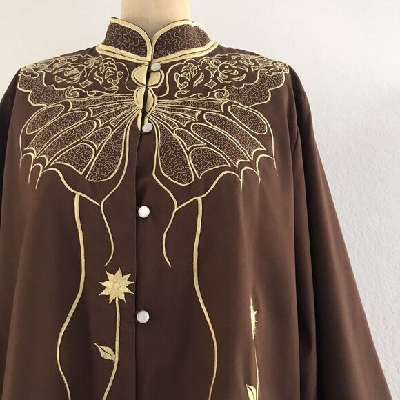 Authentic Original Vintage Style Tops - Vintage 1970s Brown Cotton Blend Floral Butterfly Embroidered Relaxed Top L